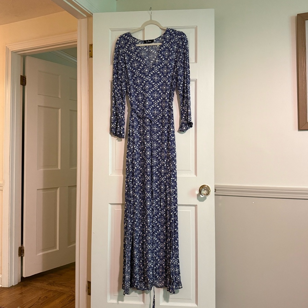 Lulu’s Mandala DayDream Maxi Dress - Size Medium - Picture 6 of 6